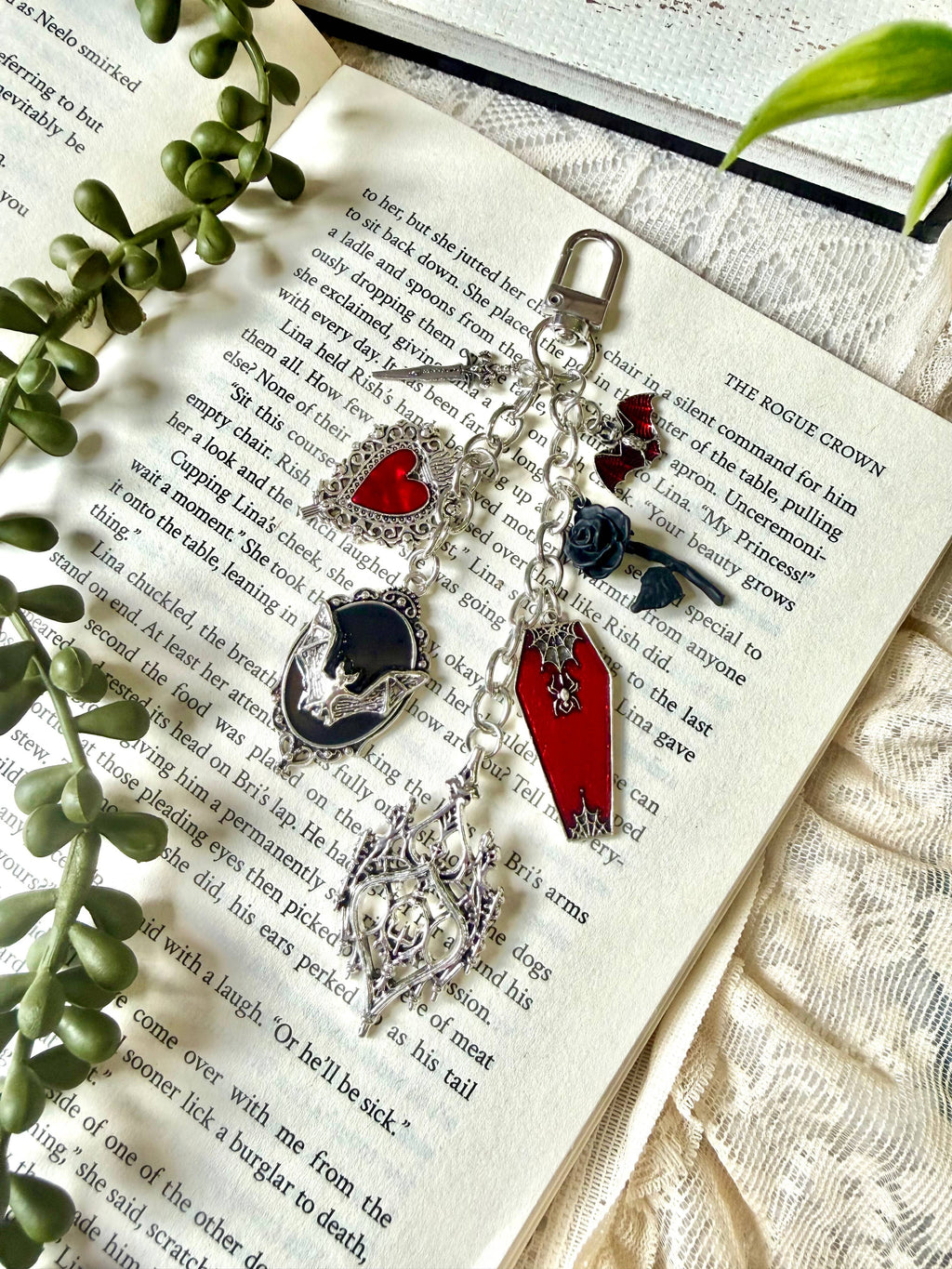 Dark Romance Kindle Charm - Vampire Kindle Charm
