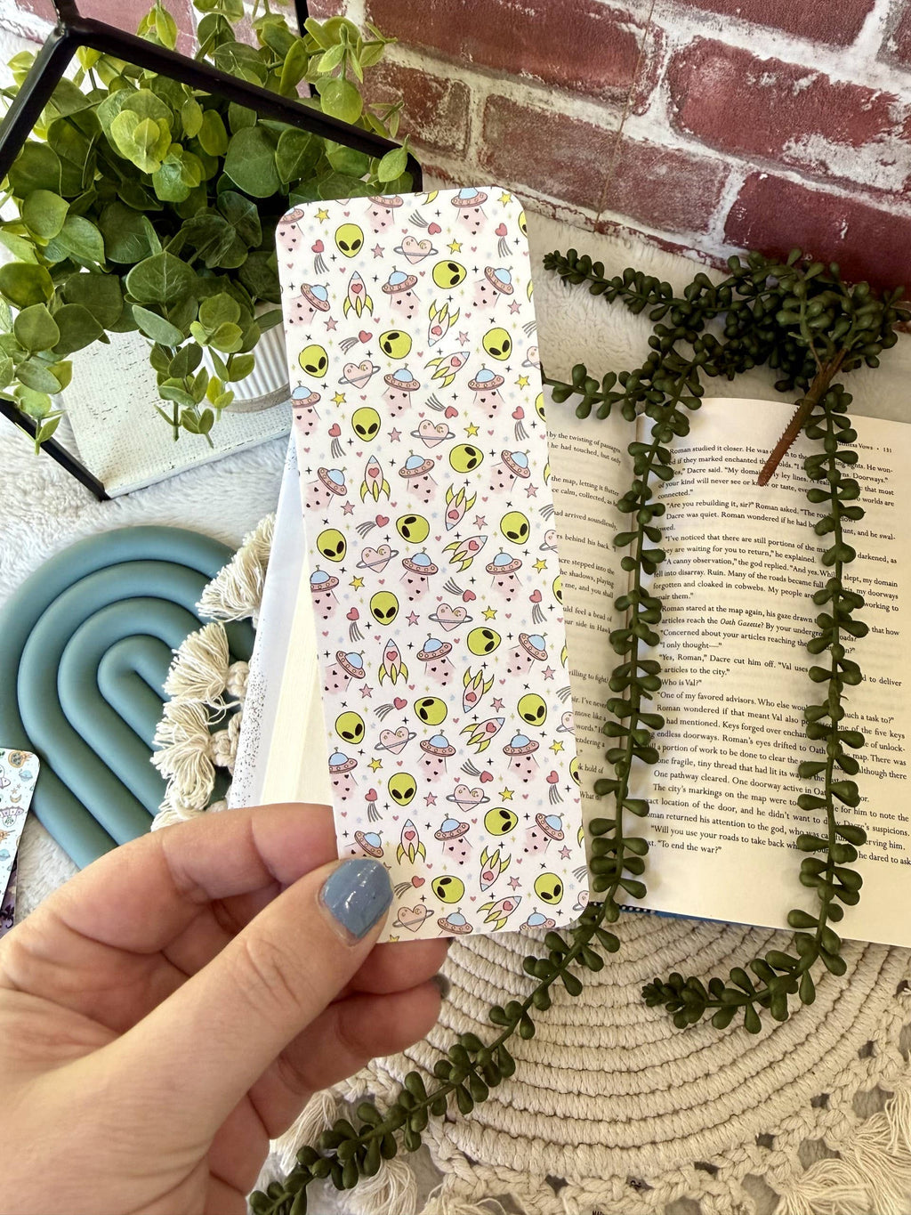 Alien Bookmark - Space Bookmark - Sci Fi Bookmark