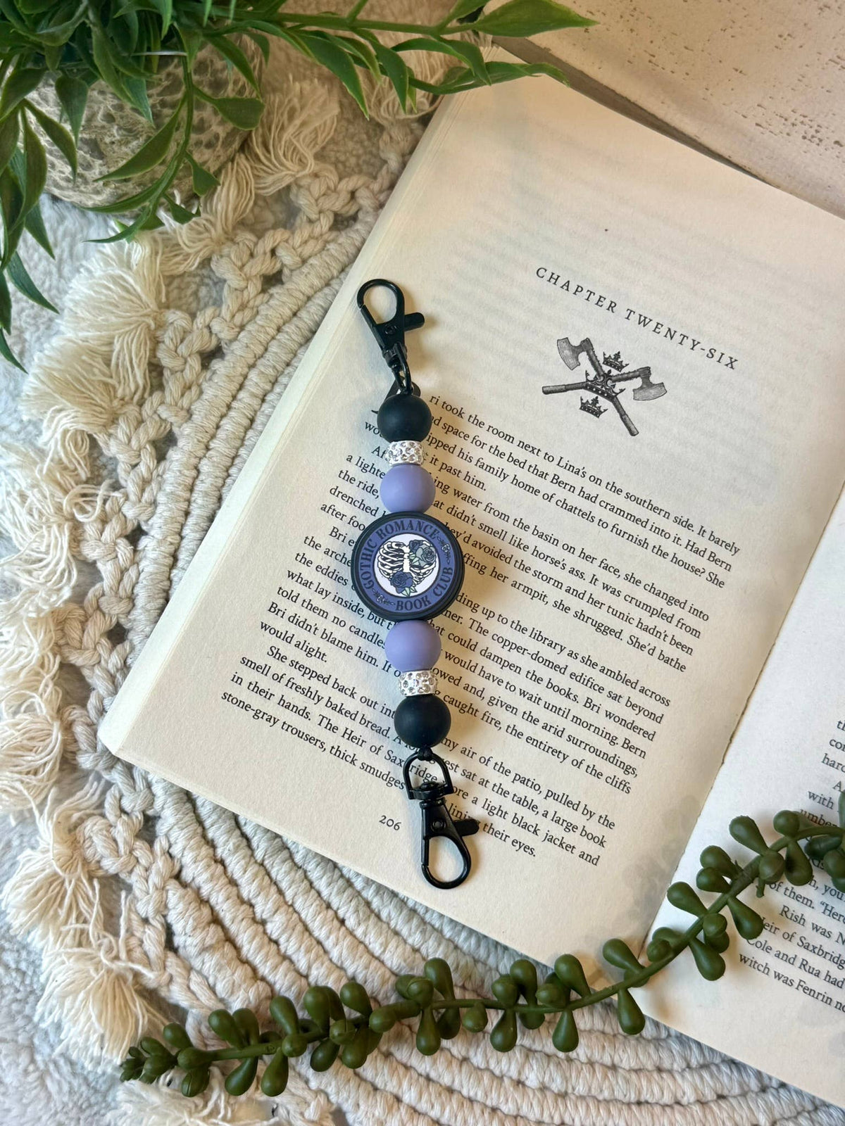 Gothic Romance Beaded Kindle Strap