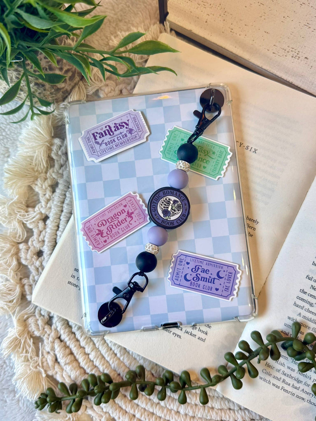 Gothic Romance Beaded Kindle Strap