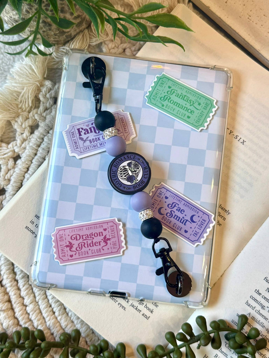 Gothic Romance Beaded Kindle Strap