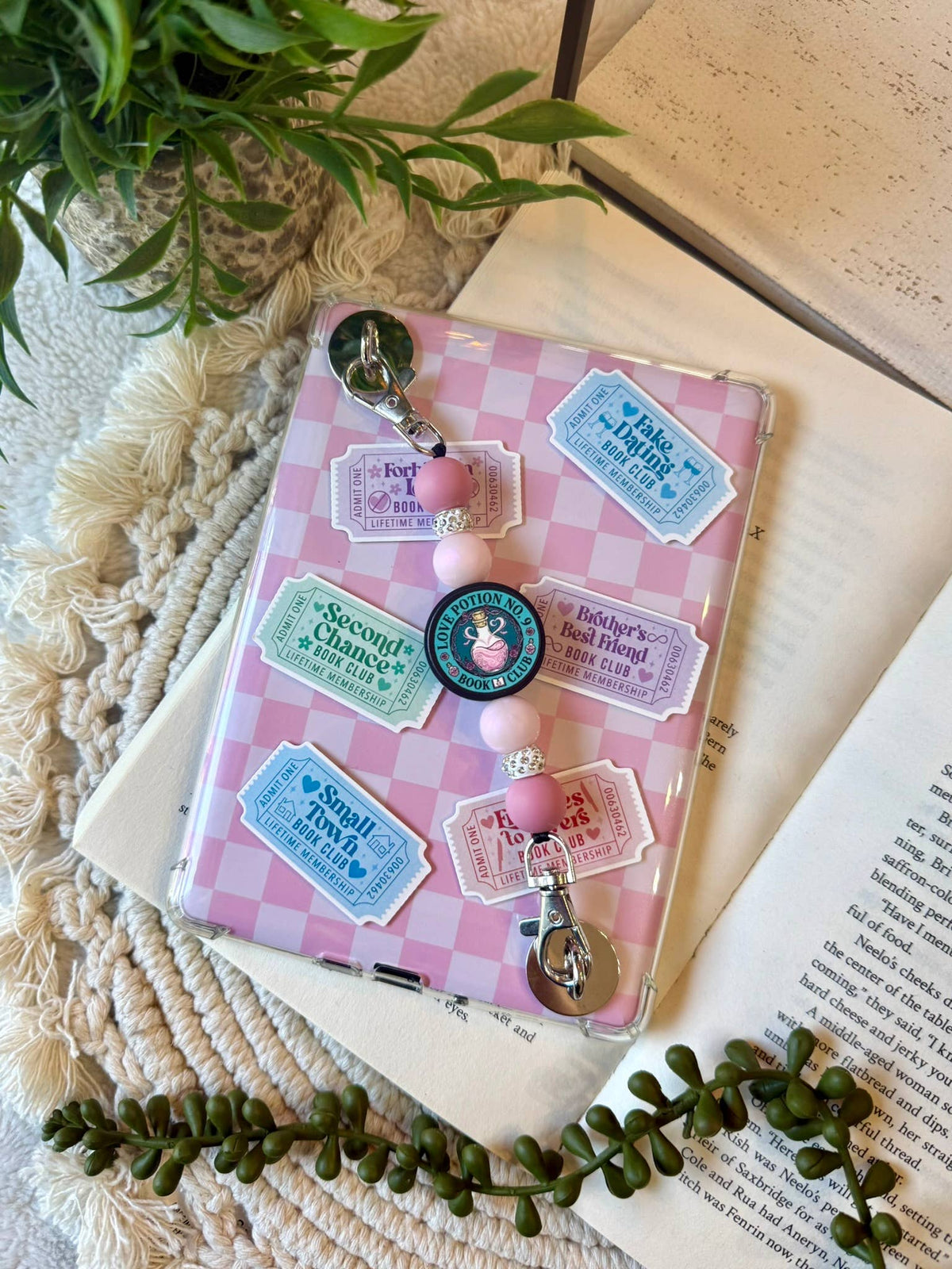 Kindle Love Potion Beaded Strap