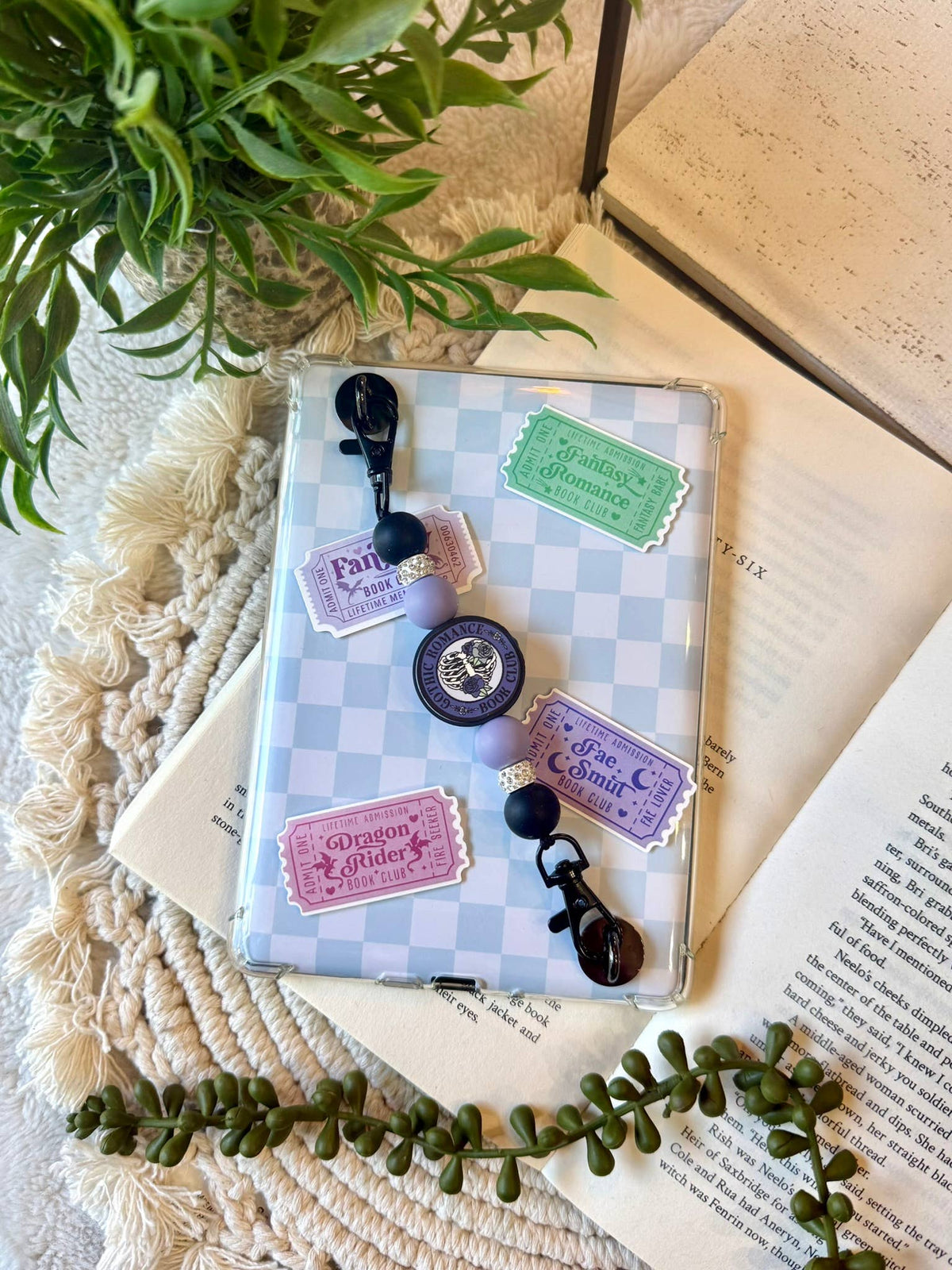 Gothic Romance Beaded Kindle Strap