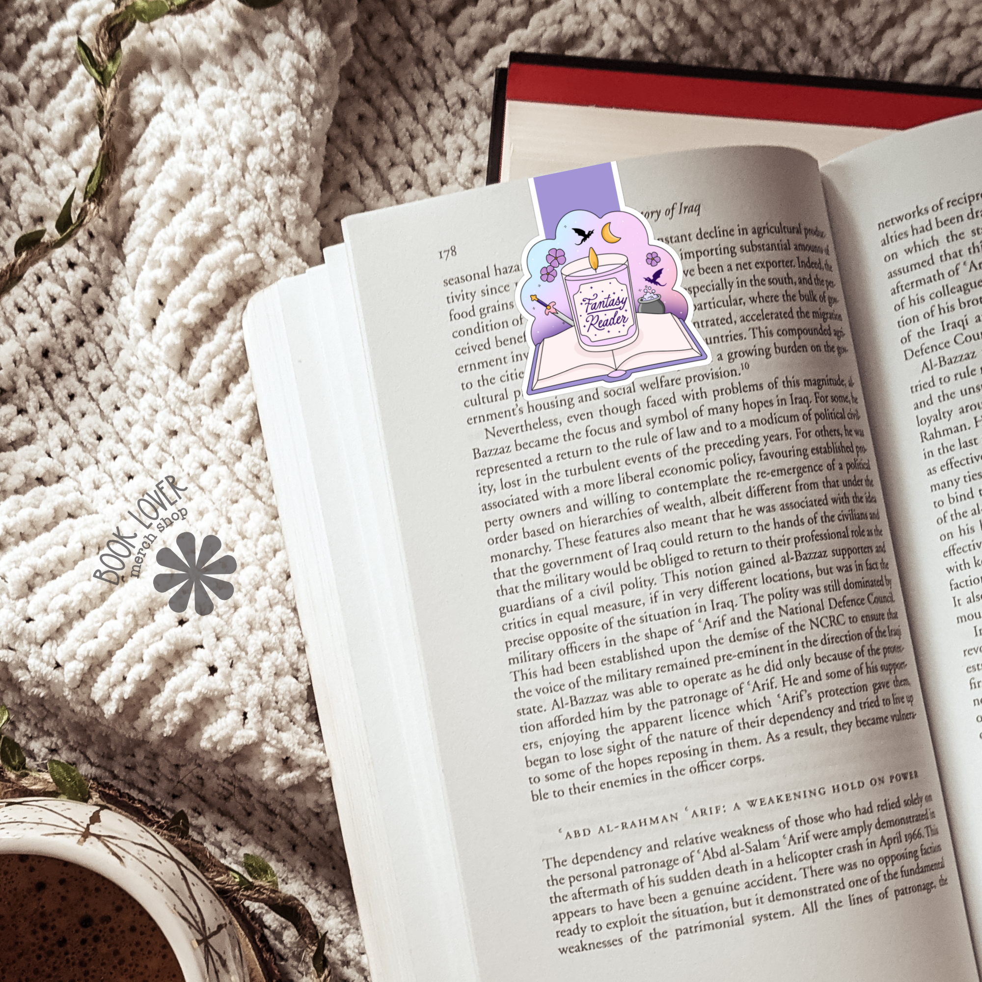 Fantasy Reader Magnetic Bookmark / Bookish Bookmark / Book