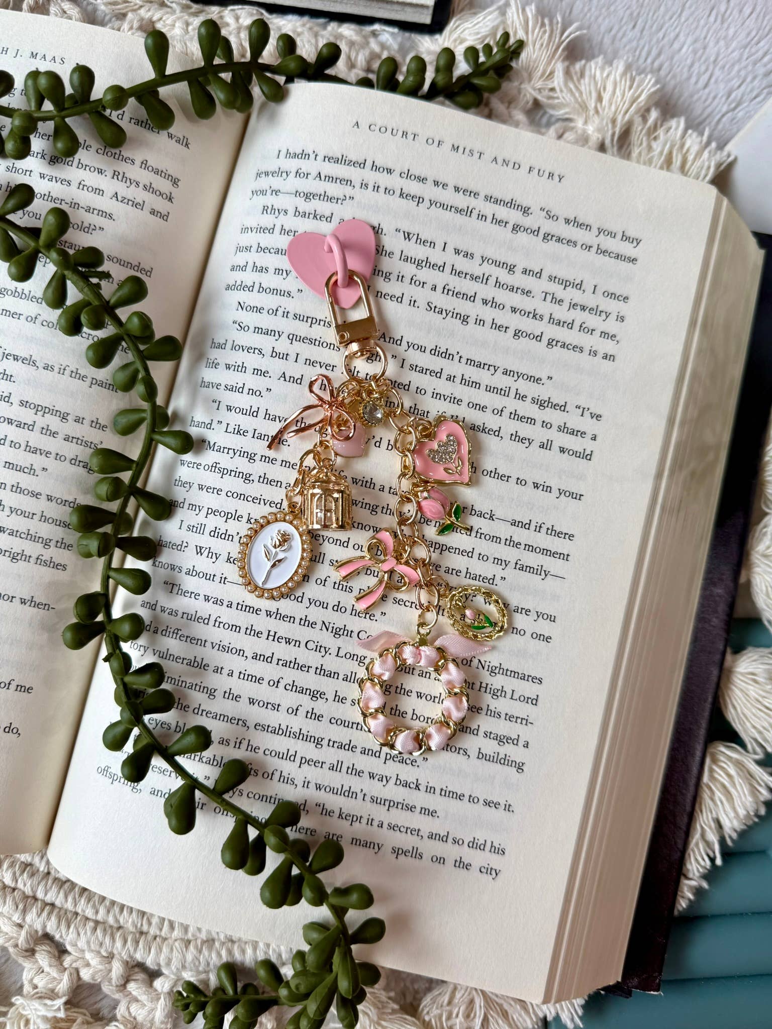Pretty Coquette Kindle Charm - Coquette Phone Charm