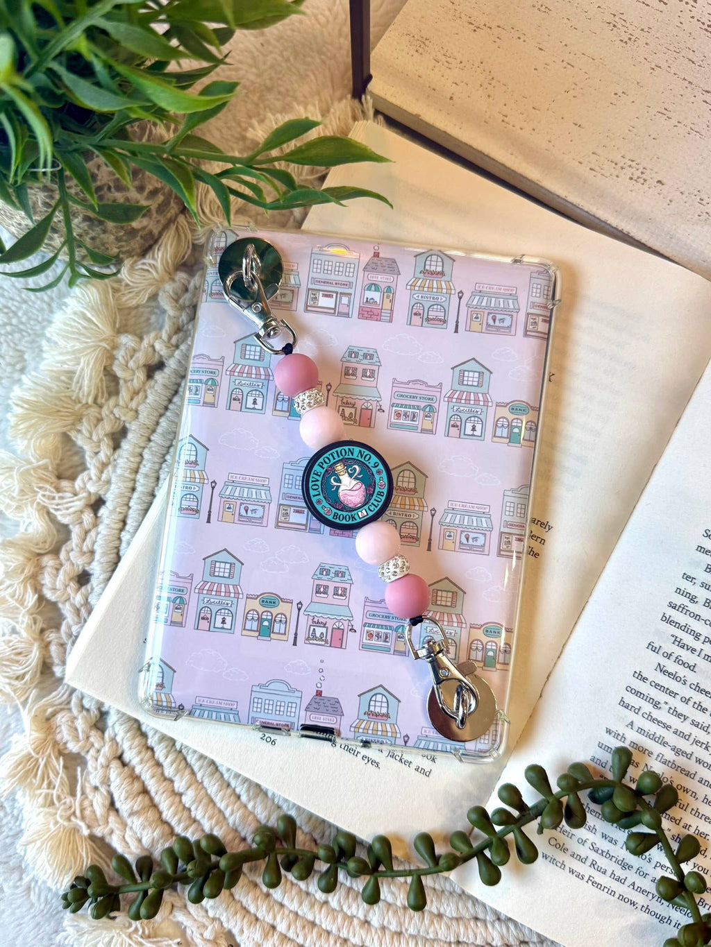 Kindle Love Potion Beaded Strap
