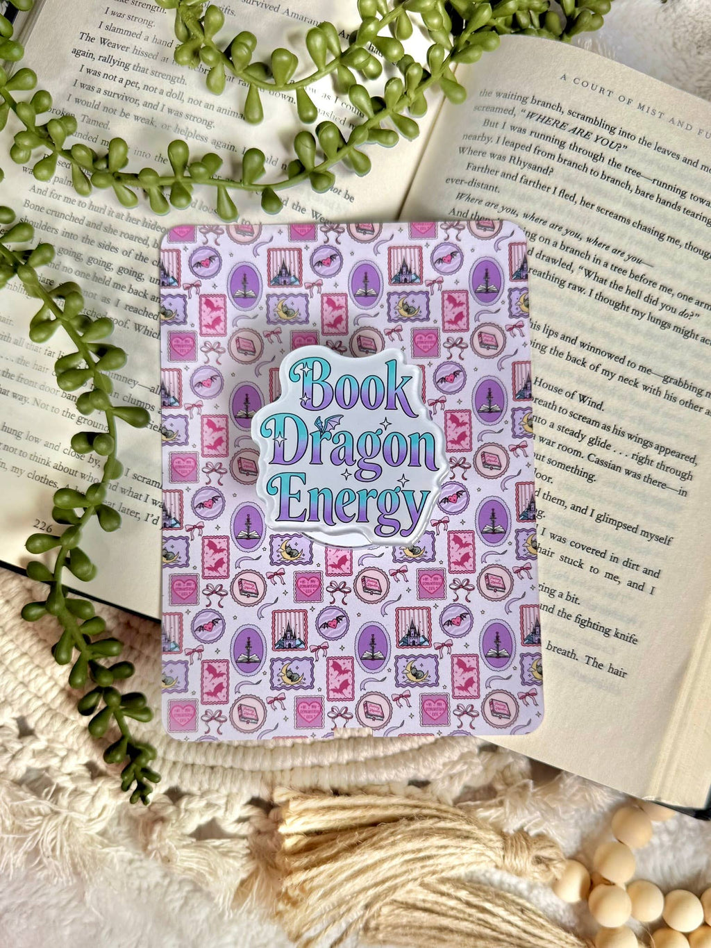 Fantasy Kindle Grip - Fantasy Phone Grip _ Romantasy Grip